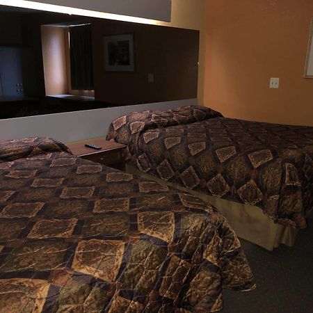 Best Western Buffalo Inn & Suites วิลเลียมส์วิลล์ ภายนอก รูปภาพ